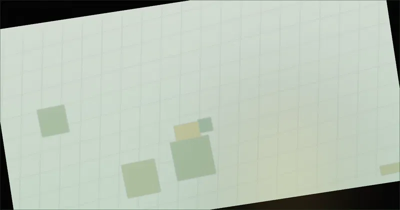 Un banco de trabajo con piezas electronicas junto a un juego de construccion